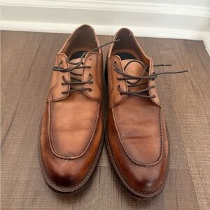 Classic Tan Leather Oxfords for Men